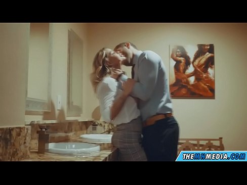 ❤️ Ke hoʻowalewale ʻia ʻoe e kahi blonde busty i kahi lumi hoʻomaha ākea ️ Pono iā mākou haw.com-full-porner.ru ❌